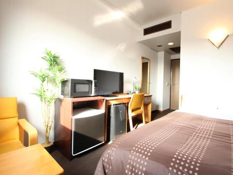 Hotel Livemax Budget Уцуномия Экстерьер фото